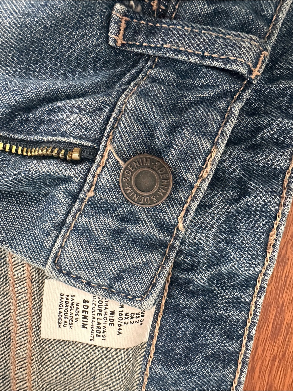 H&M &Denim Ultra High Waist Wide Leg Jeans Women’s Size 2 Blue Medium Wash - Picture 9 of 11